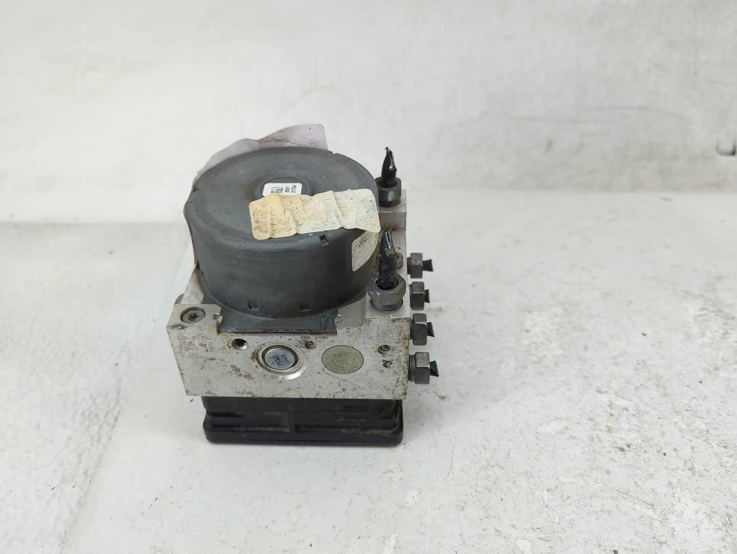 2016-2018 Ford Focus ABS Pump Control Module Replacement P/N:F1FC-2C405-AG 10.0220-0714.4 Fits Fits 2016 2017 2018 OEM Used 