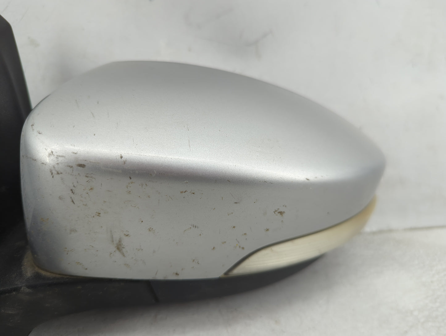 2015-2018 Ford Focus Driver Side View Mirror - Left Door Mirror OEM Used - Oemusedautoparts1.com