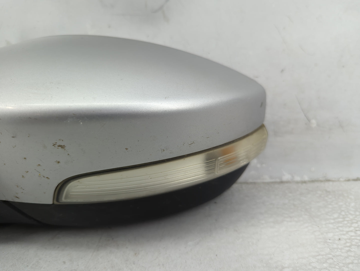 2015-2018 Ford Focus Driver Side View Mirror - Left Door Mirror OEM Used - Oemusedautoparts1.com