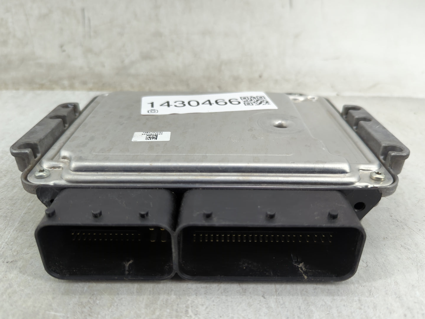 2013-2018 Ford Focus PCM Engine Control Computer ECU ECM PCU OEM P/N:FM5A-12A650-ADB Fits Fits 2013 2014 2015 2016 2017 2018
