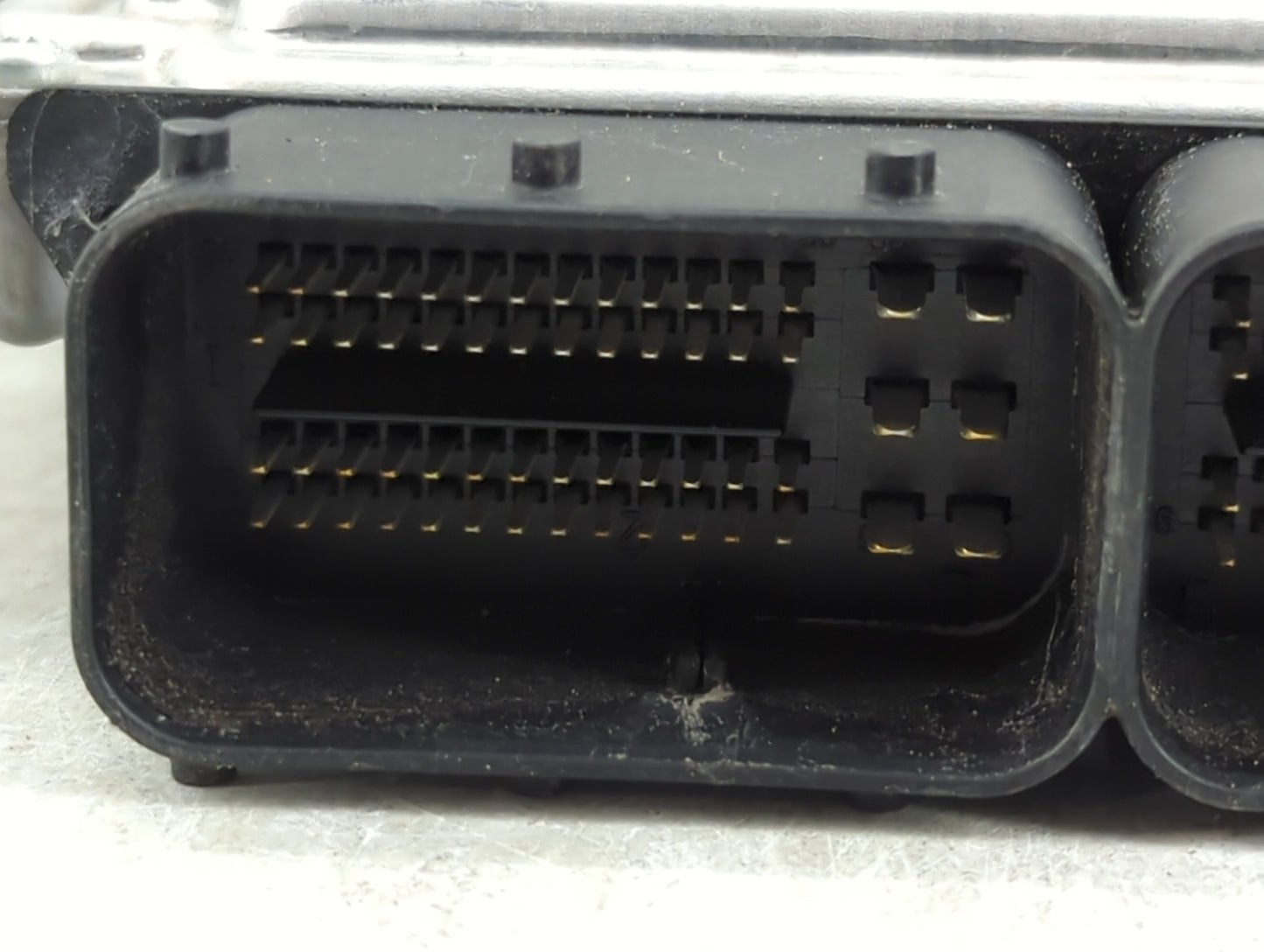 2013-2018 Ford Focus PCM Engine Control Computer ECU ECM PCU OEM P/N:FM5A-12A650-ADB Fits Fits 2013 2014 2015 2016 2017 2018