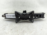 2017 Ford Focus Spare Scissor Car Jack 1431619 - Oemusedautoparts1.com