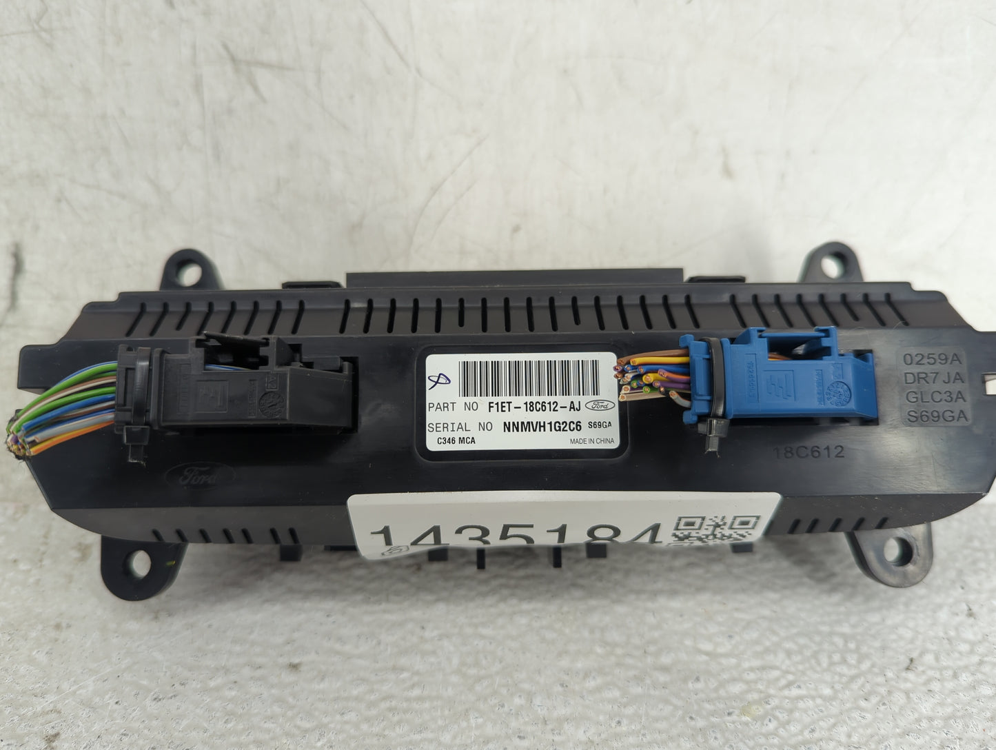 2015-2018 Ford Focus Climate Control Module Temperature AC/Heater Replacement P/N:F1ET-18C612-AJ Fits Fits 2015 2016 2017 20