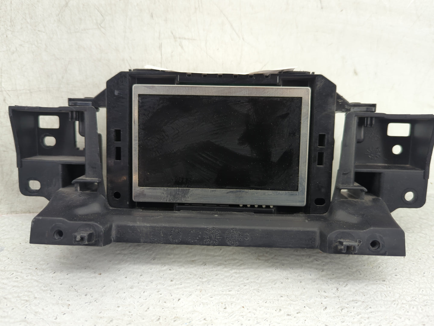 2015-2018 Ford Focus Information Display Screen - Oemusedautoparts1.com