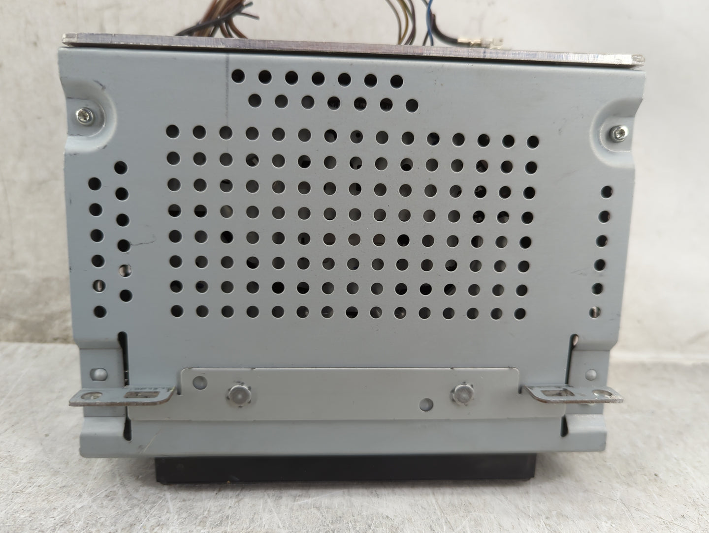 2016-2018 Ford Focus Radio AM FM Cd Player Receiver Replacement P/N:FM5T-19C107-HD Fits Fits 2016 2017 2018 OEM Used Auto Pa