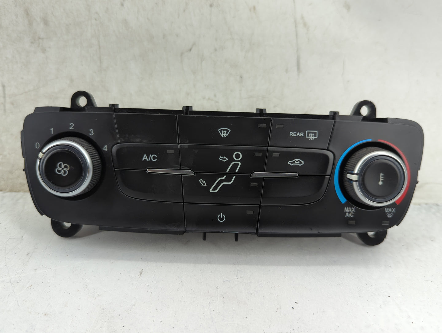 2015-2018 Ford Focus Climate Control Module Temperature AC/Heater Replacement P/N:F1ET-19980-JJ Fits Fits 2015 2016 2017 201