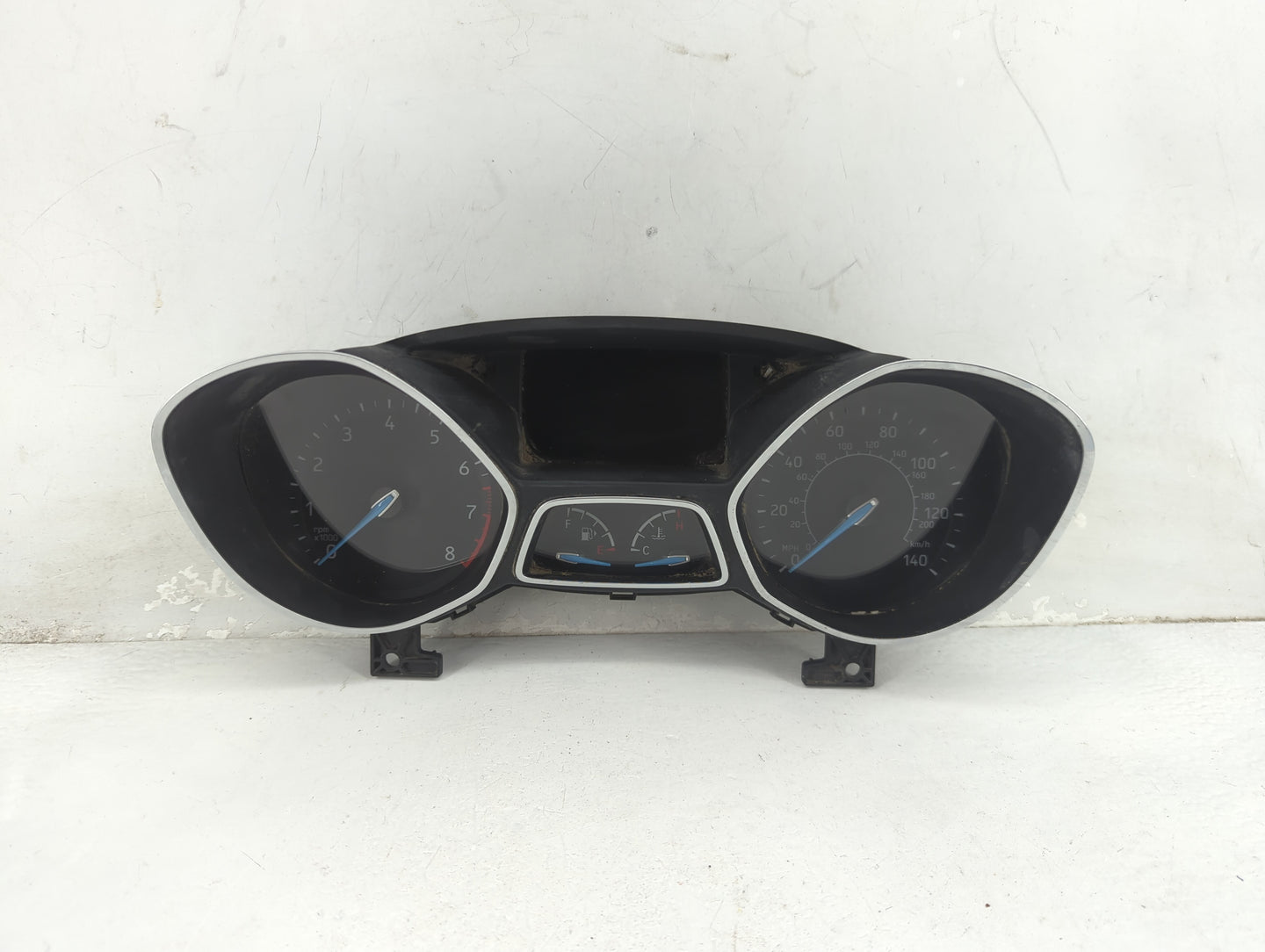 2017-2018 Ford Focus Instrument Cluster Speedometer Gauges P/N:5085074 2625776 Fits Fits 2017 2018 OEM Used Auto Parts - Oem
