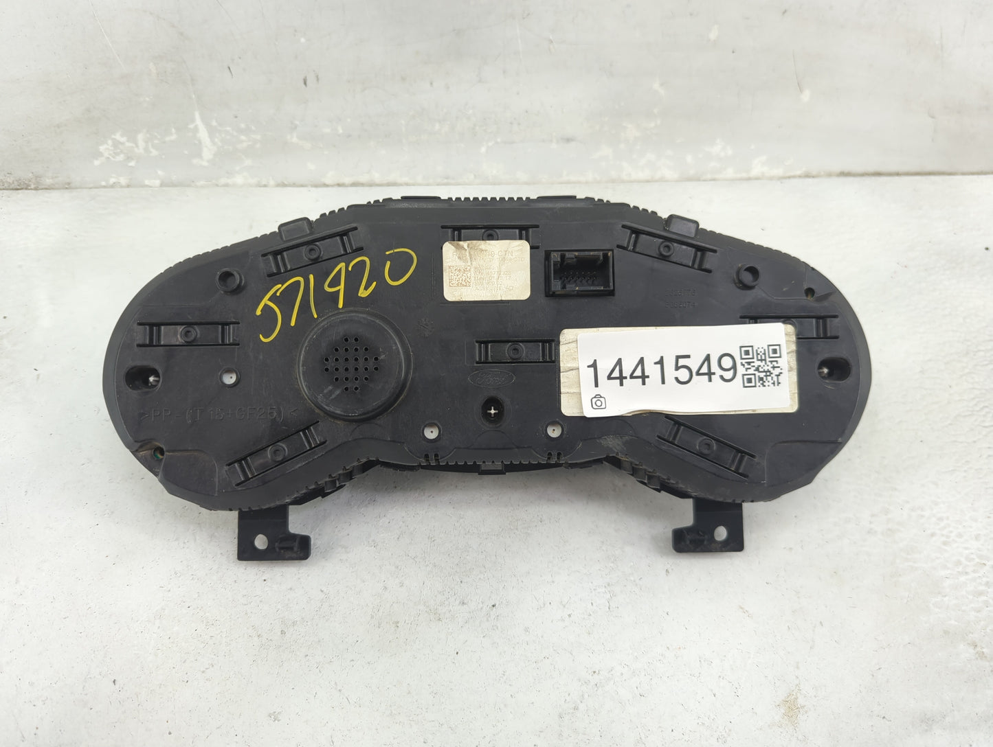 2017-2018 Ford Focus Instrument Cluster Speedometer Gauges P/N:F1ET-10849-CTN F1ET-10849-CTD Fits Fits 2017 2018 OEM Used Au