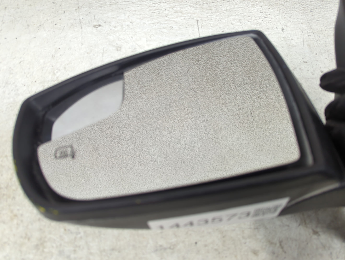 2015-2018 Ford Focus Driver Side View Mirror - Left Door Mirror OEM Used - Oemusedautoparts1.com