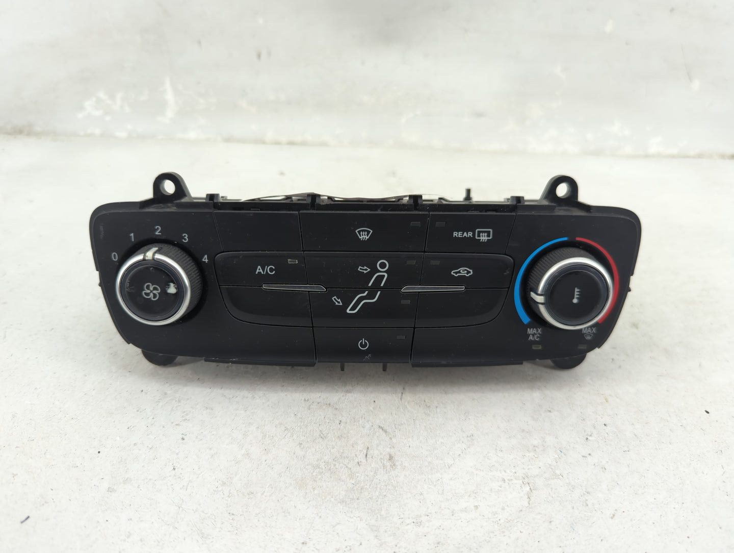 2015-2018 Ford Focus Climate Control Module Temperature AC/Heater Replacement P/N:F1ET-19980-JJ Fits Fits 2015 2016 2017 201