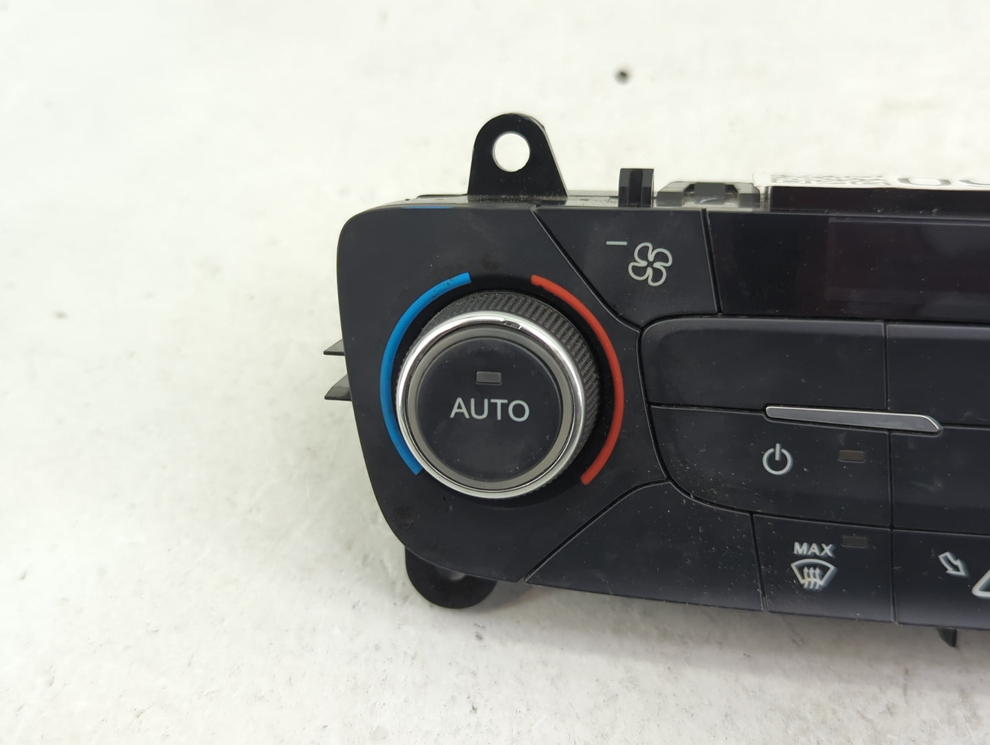 2015-2018 Ford Focus Climate Control Module Temperature AC/Heater Replacement P/N:F1ET-18C612-AG Fits Fits 2015 2016 2017 20