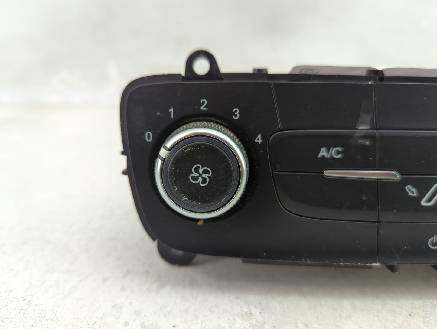 2015-2018 Ford Focus Climate Control Module Temperature AC/Heater Replacement P/N:F1ET-19980-JJ Fits Fits 2015 2016 2017 201