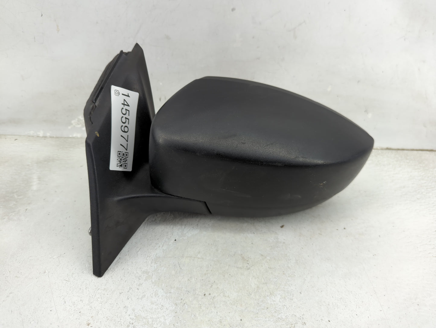 2015-2018 Ford Focus Driver Side View Mirror - Left Door Mirror OEM Used - Oemusedautoparts1.com