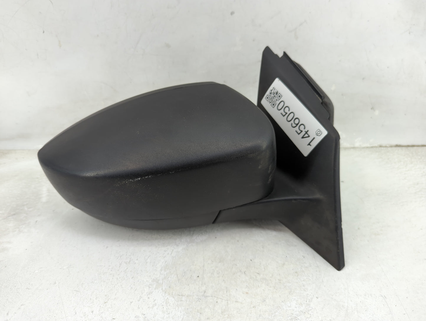 2015-2018 Ford Focus Passenger Side View Mirror - Right Door Mirror OEM Used - Oemusedautoparts1.com