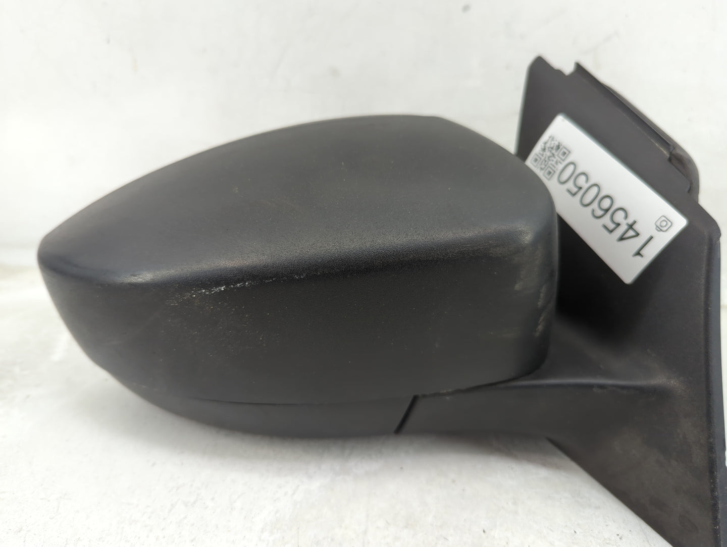 2015-2018 Ford Focus Passenger Side View Mirror - Right Door Mirror OEM Used - Oemusedautoparts1.com