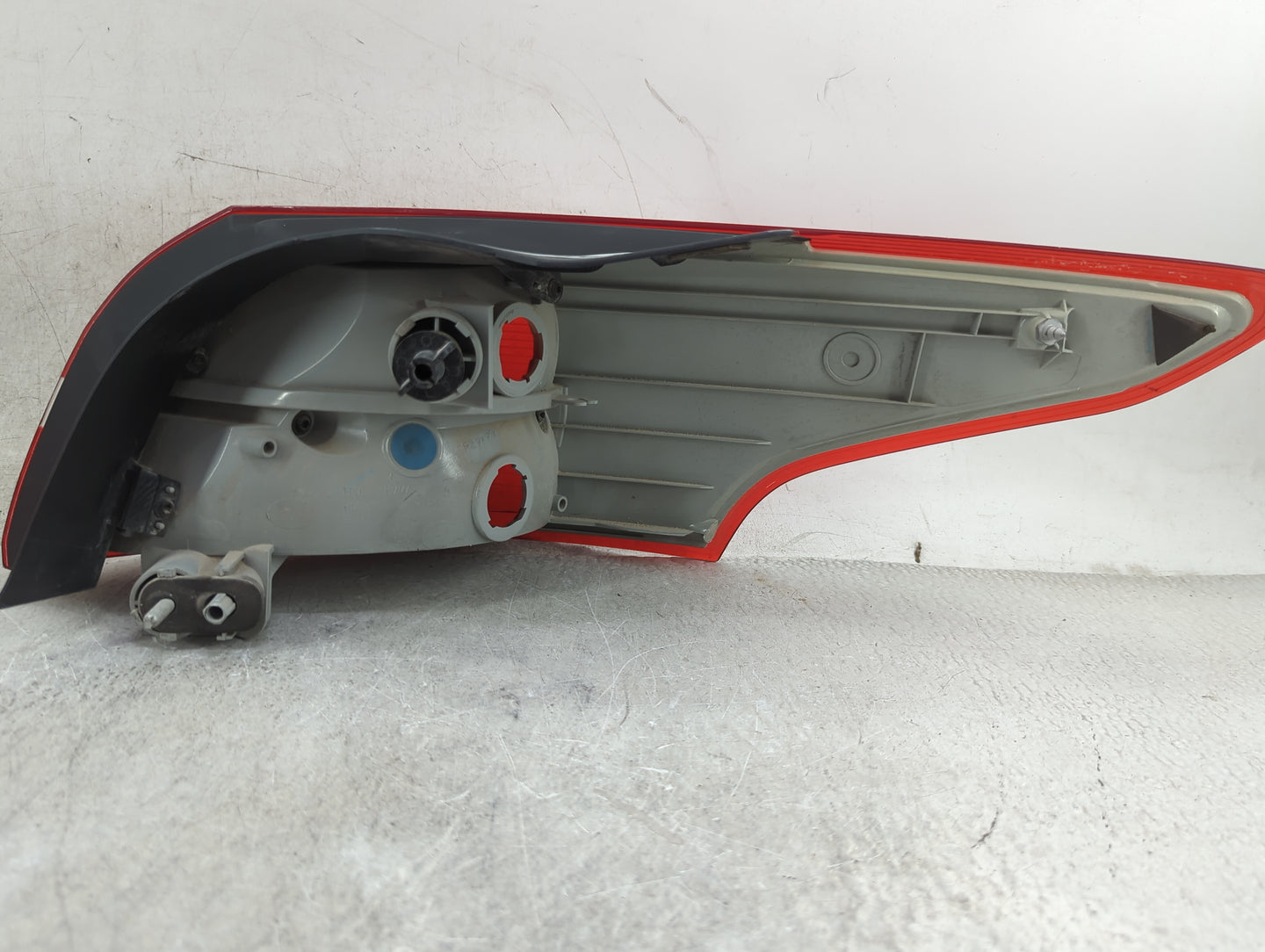 2015-2018 Ford Focus Tail Light Assembly Driver Left OEM P/N:F1EB-13405-FE Fits Fits 2015 2016 2017 2018 OEM Used Auto Parts