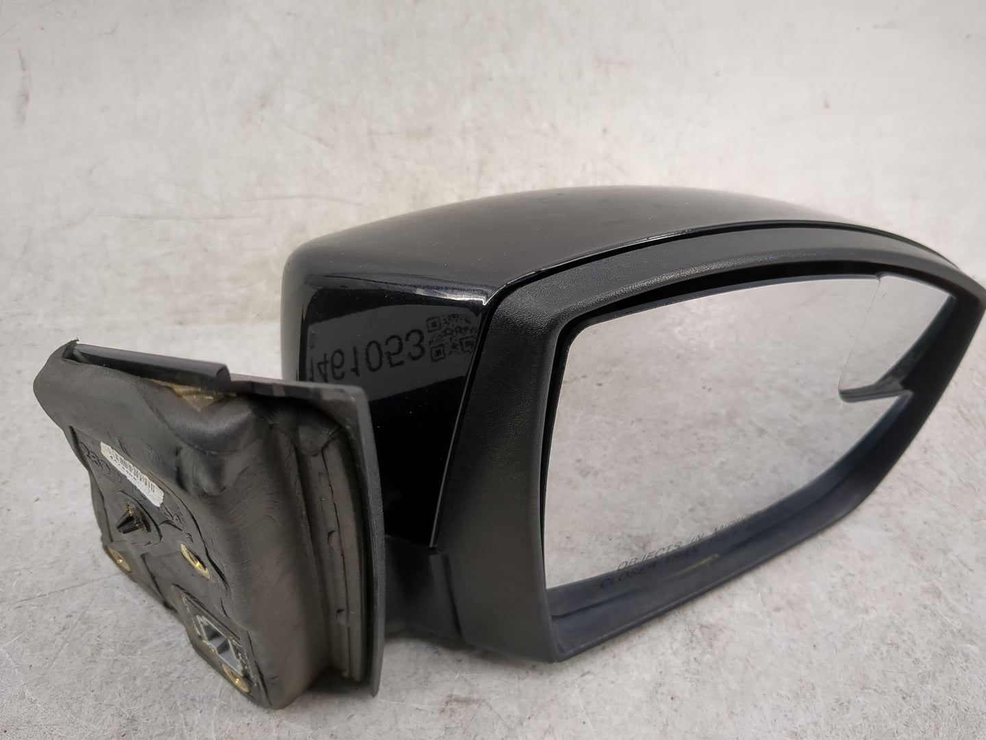 2015-2018 Ford Focus Passenger Side View Mirror - Right Door Mirror OEM Used - Oemusedautoparts1.com