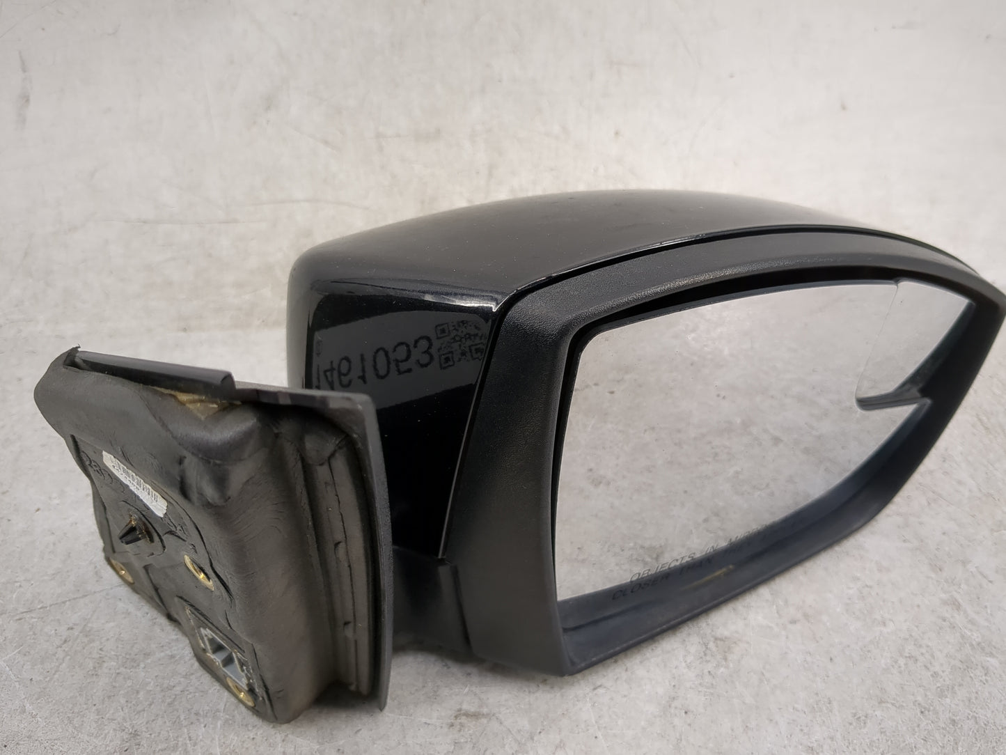 2015-2018 Ford Focus Passenger Side View Mirror - Right Door Mirror OEM Used - Oemusedautoparts1.com