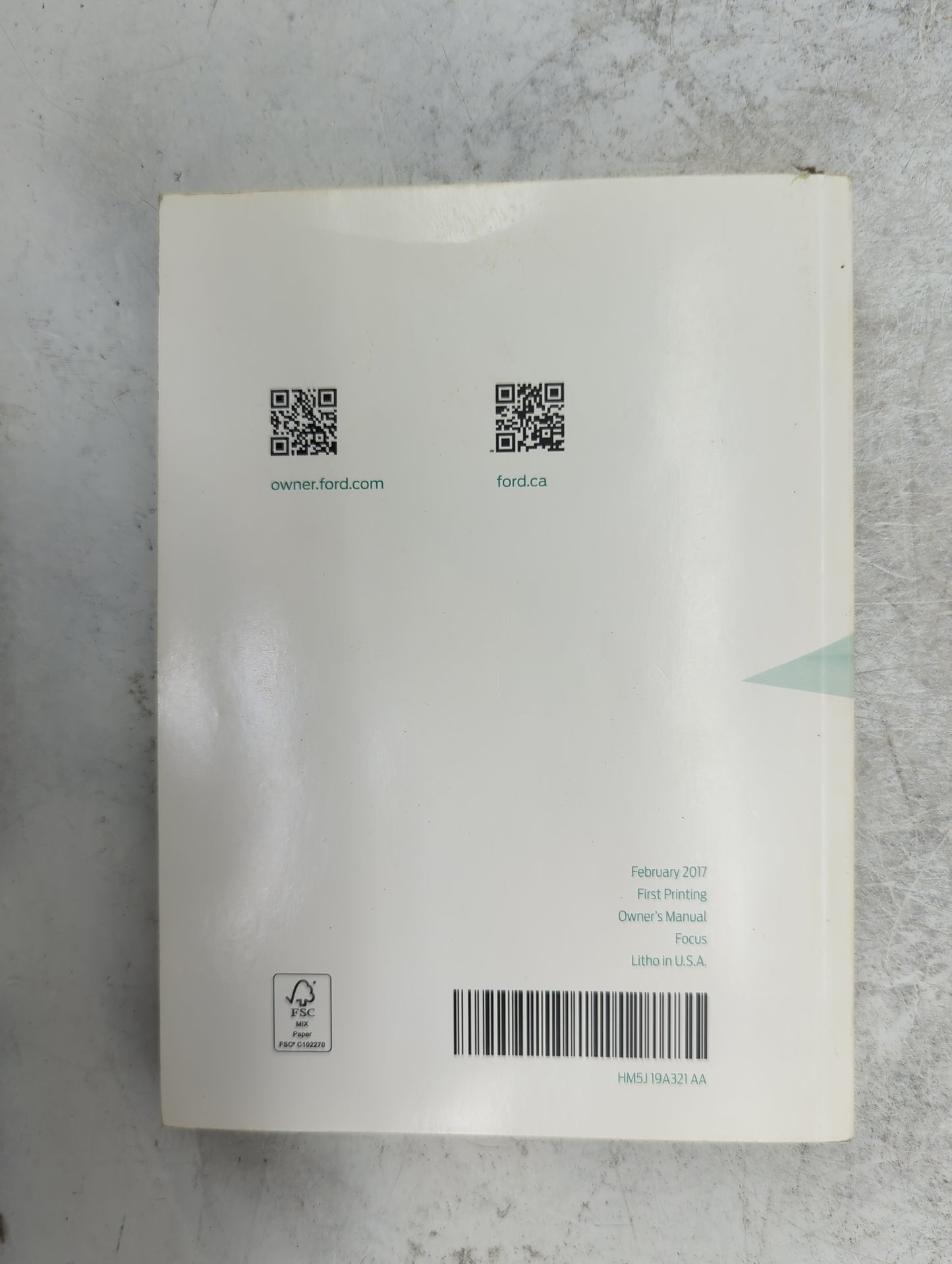 2017 Ford Focus Owners Manual Book Guide P/N:HM5J19A321AA OEM Used Auto Parts - Oemusedautoparts1.com