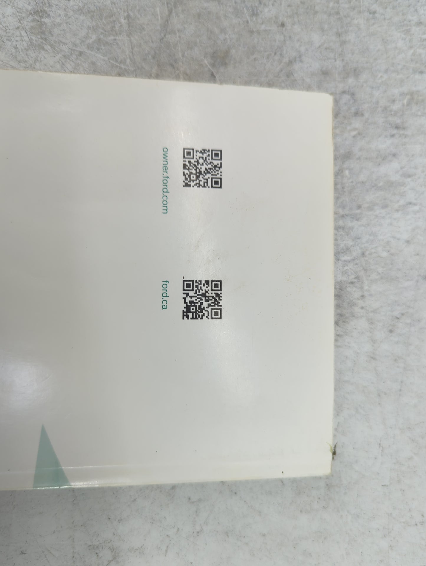 2017 Ford Focus Owners Manual Book Guide P/N:HM5J19A321AA OEM Used Auto Parts - Oemusedautoparts1.com