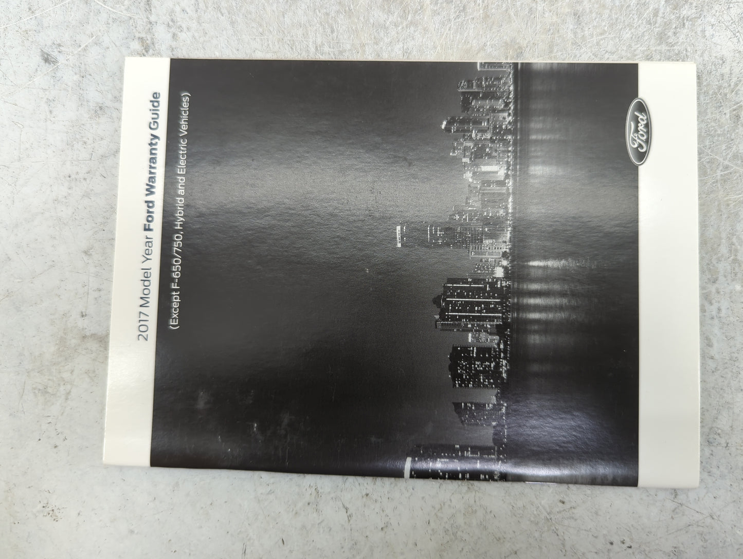 2017 Ford Focus Owners Manual Book Guide P/N:HM5J19A321AA OEM Used Auto Parts - Oemusedautoparts1.com