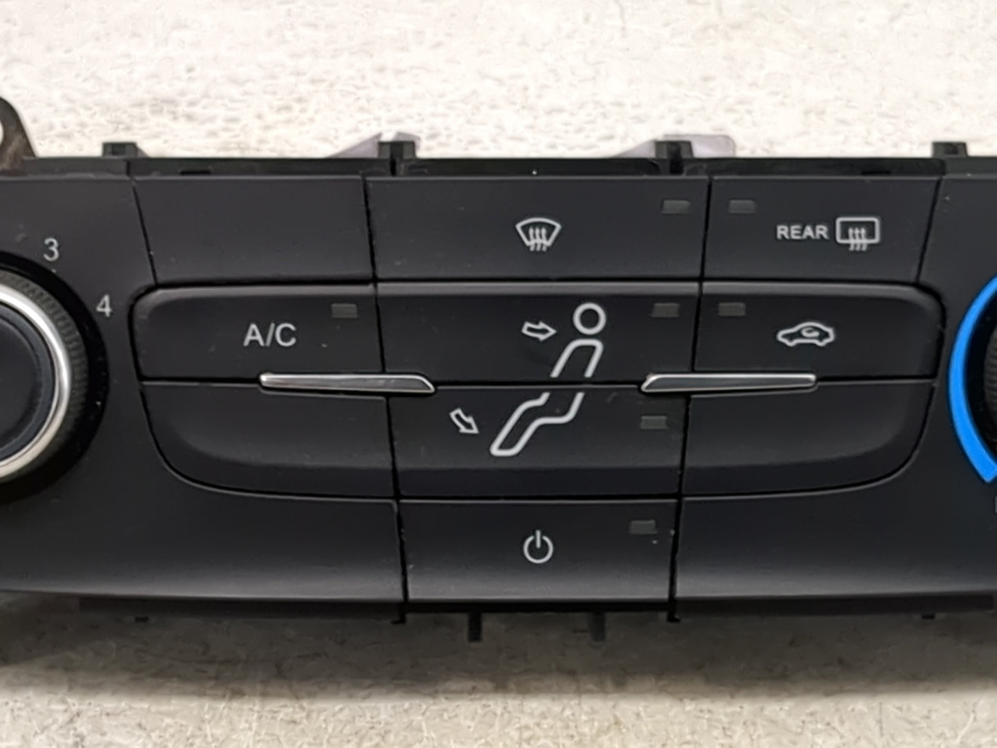 2015-2018 Ford Focus Climate Control Module Temperature AC/Heater Replacement P/N:F1ET-19980-JJ Fits Fits 2015 2016 2017 201