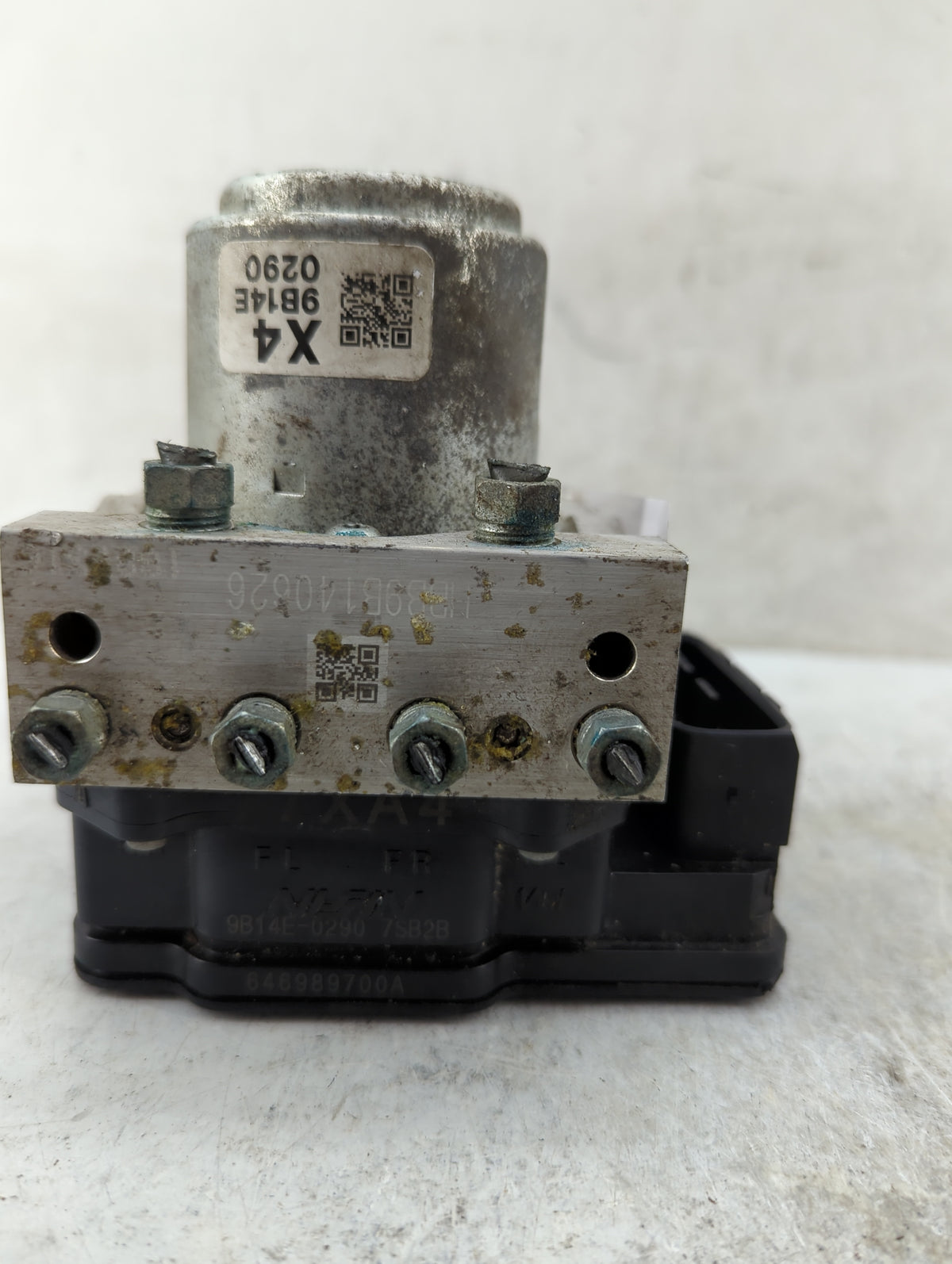 2016-2018 Ford Focus Anti-Lock Brake ABS Pump Module Actuator OEM P/N:9B14E-0290 646989700A Fits Fits 2016 2017 2018 OEM Use