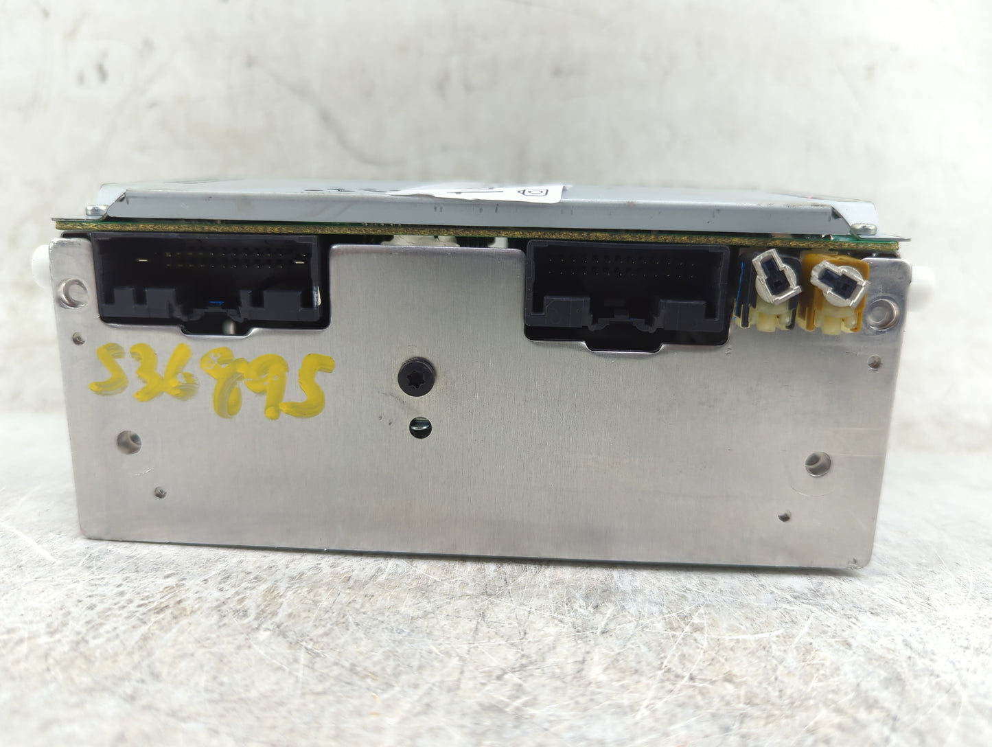 2017-2018 Ford Focus Radio AM FM Cd Player Receiver Replacement P/N:FM5T-19C107-JH Fits Fits 2017 2018 OEM Used Auto Parts -