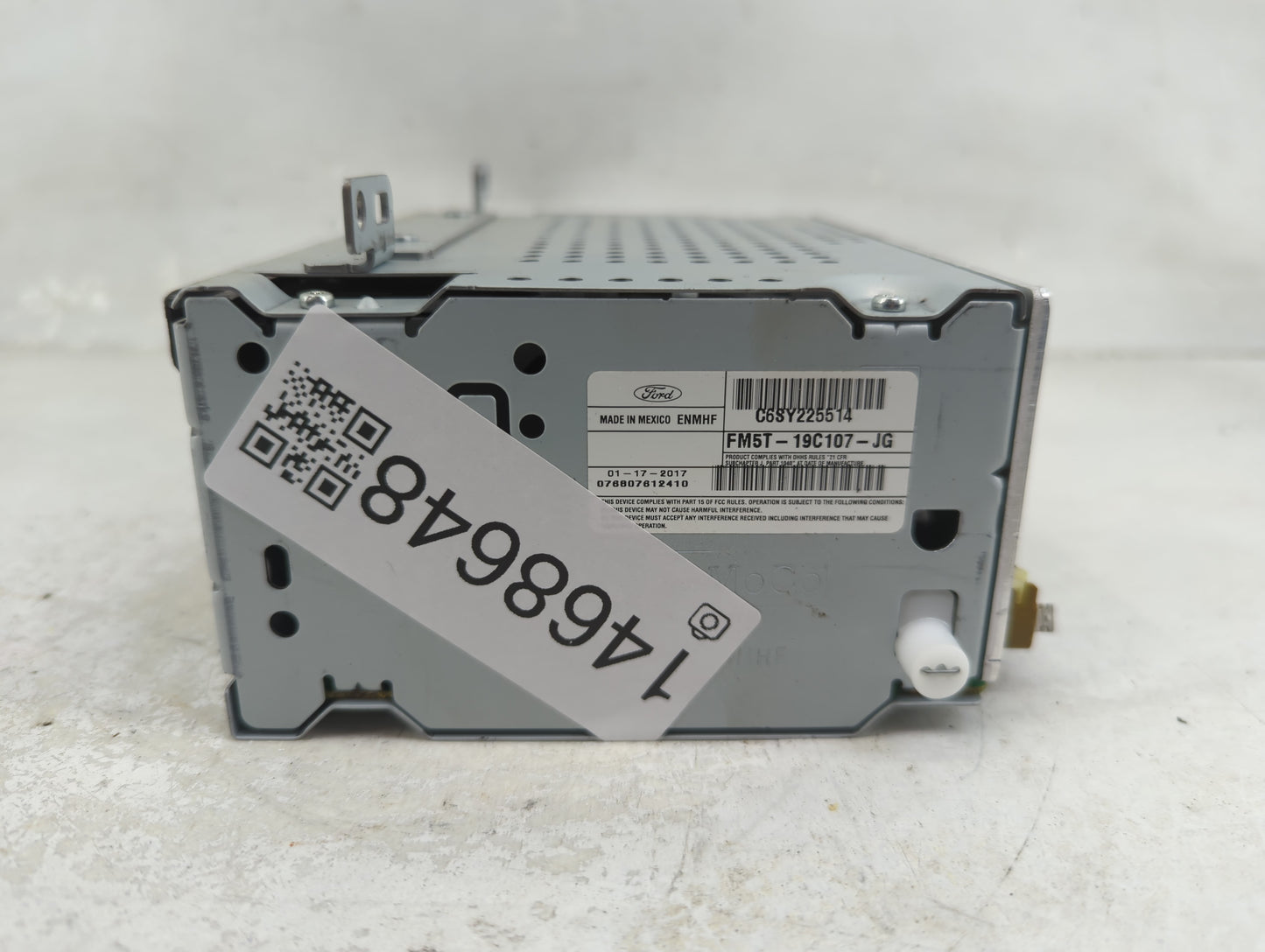 2017-2018 Ford Focus Radio AM FM Cd Player Receiver Replacement P/N:FM5T-19C107-JG C6SY225514 Fits Fits 2017 2018 OEM Used A