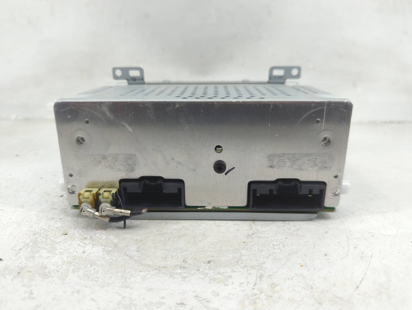 2017-2018 Ford Focus Radio AM FM Cd Player Receiver Replacement P/N:FM5T-19C107-JG C6SY225514 Fits Fits 2017 2018 OEM Used A