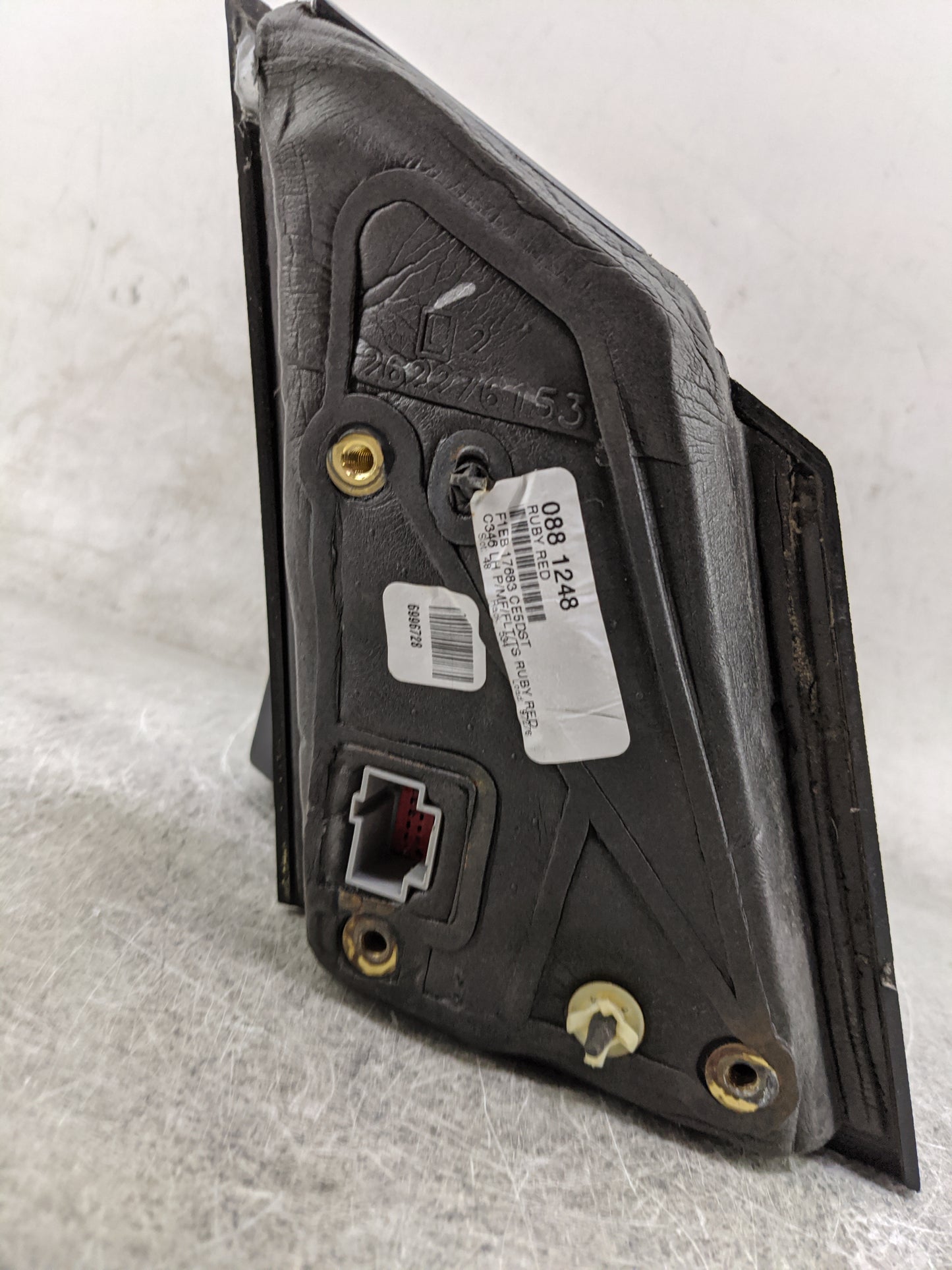 2015-2018 Ford Focus Driver Side View Mirror - Left Door Mirror OEM Used - Oemusedautoparts1.com