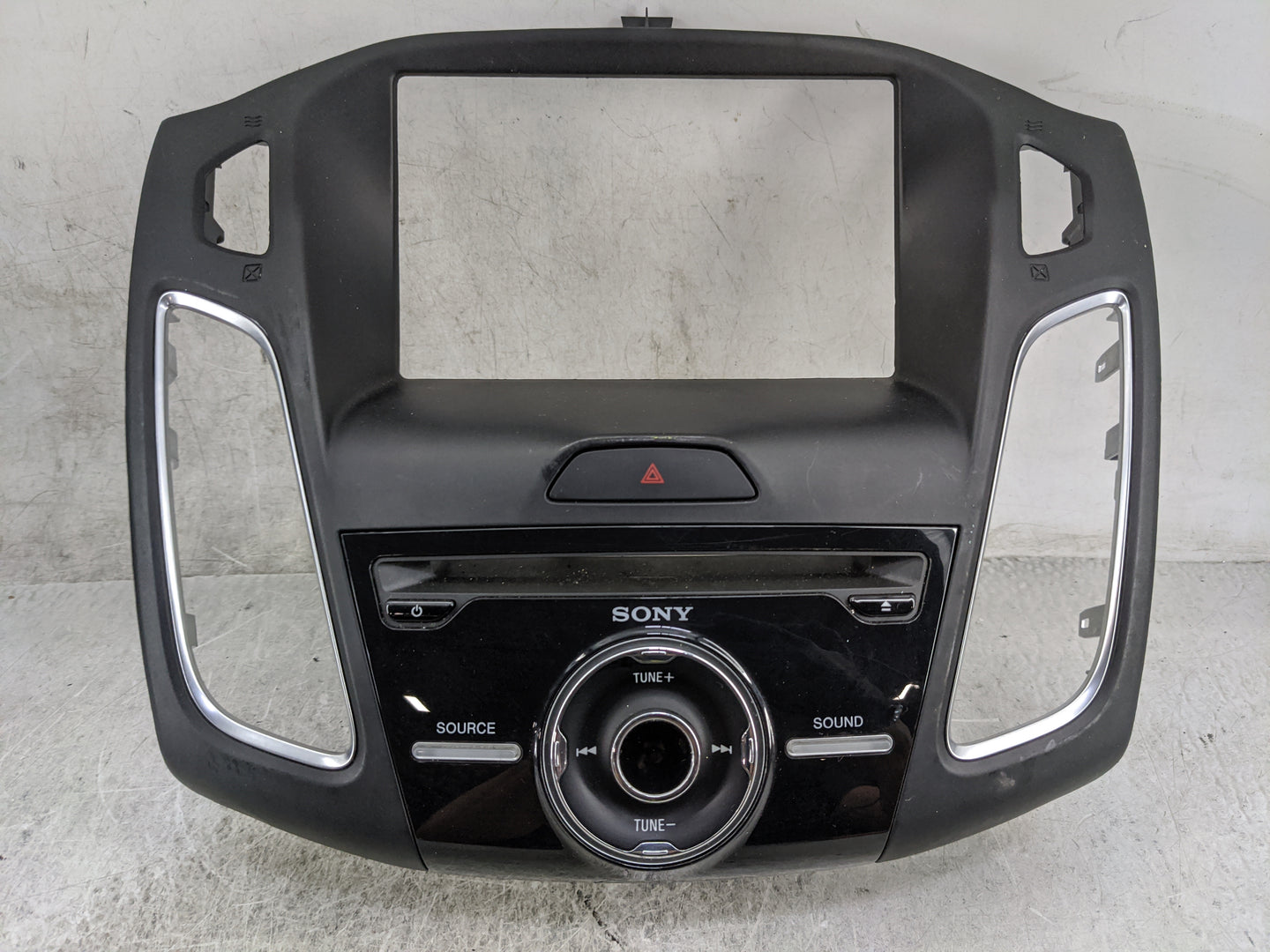 2012-2018 Ford Focus Radio Control Panel Black 1474818 - Oemusedautoparts1.com