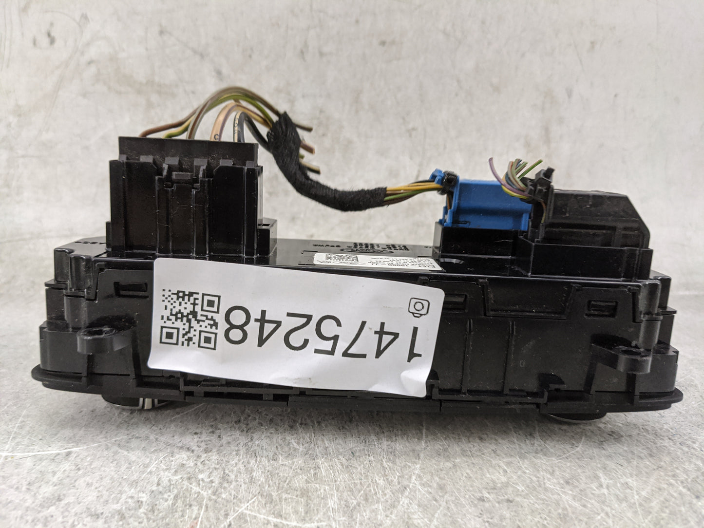 2015-2018 Ford Focus Climate Control Module Temperature AC/Heater Replacement P/N:F1ET-19980-JJ Fits Fits 2015 2016 2017 201