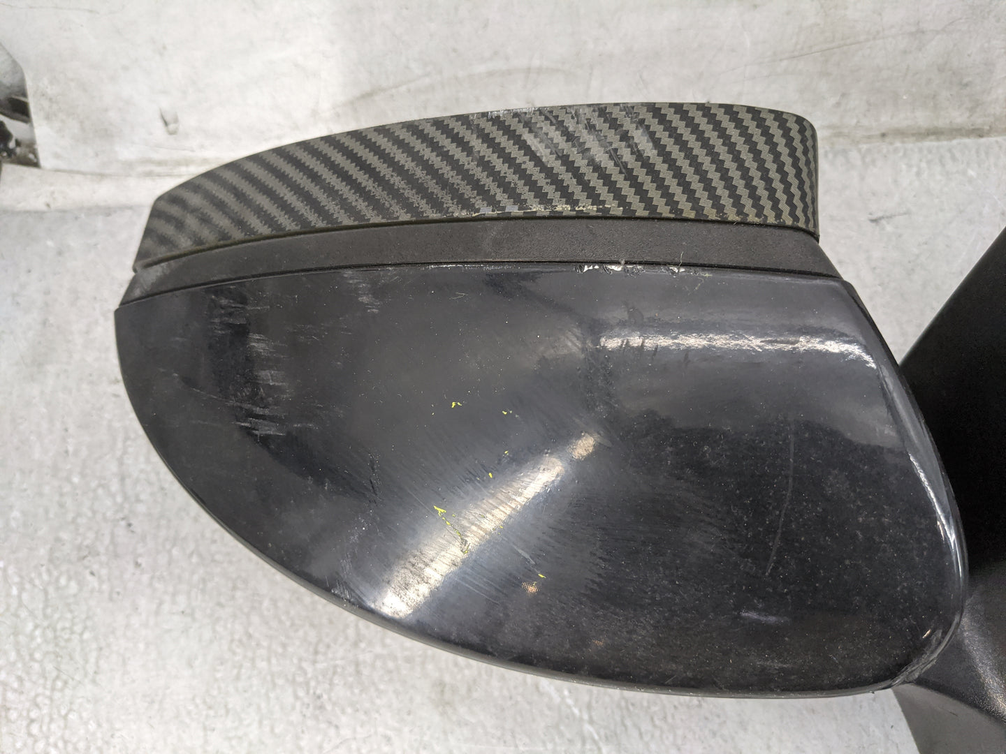 2015-2018 Ford Focus Passenger Side View Mirror - Right Door Mirror OEM Used - Oemusedautoparts1.com
