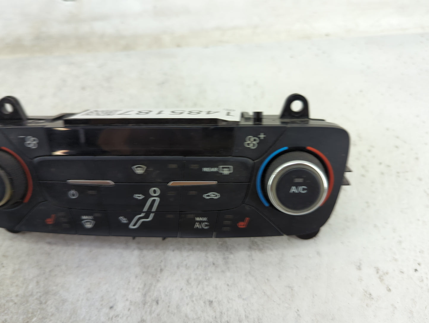 2015-2018 Ford Focus Climate Control Module Temperature AC/Heater Replacement P/N:F1ET-18C612-CJ CCMVH2130B Fits OEM Used Au