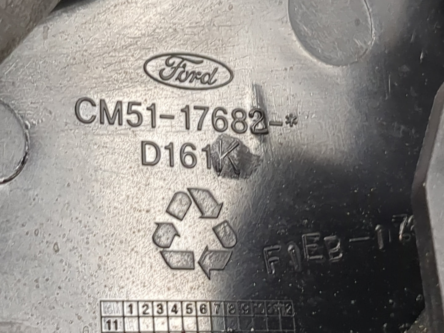 2015-2018 Ford Focus Passenger Side View Mirror - Right Door Mirror OEM Used - Oemusedautoparts1.com