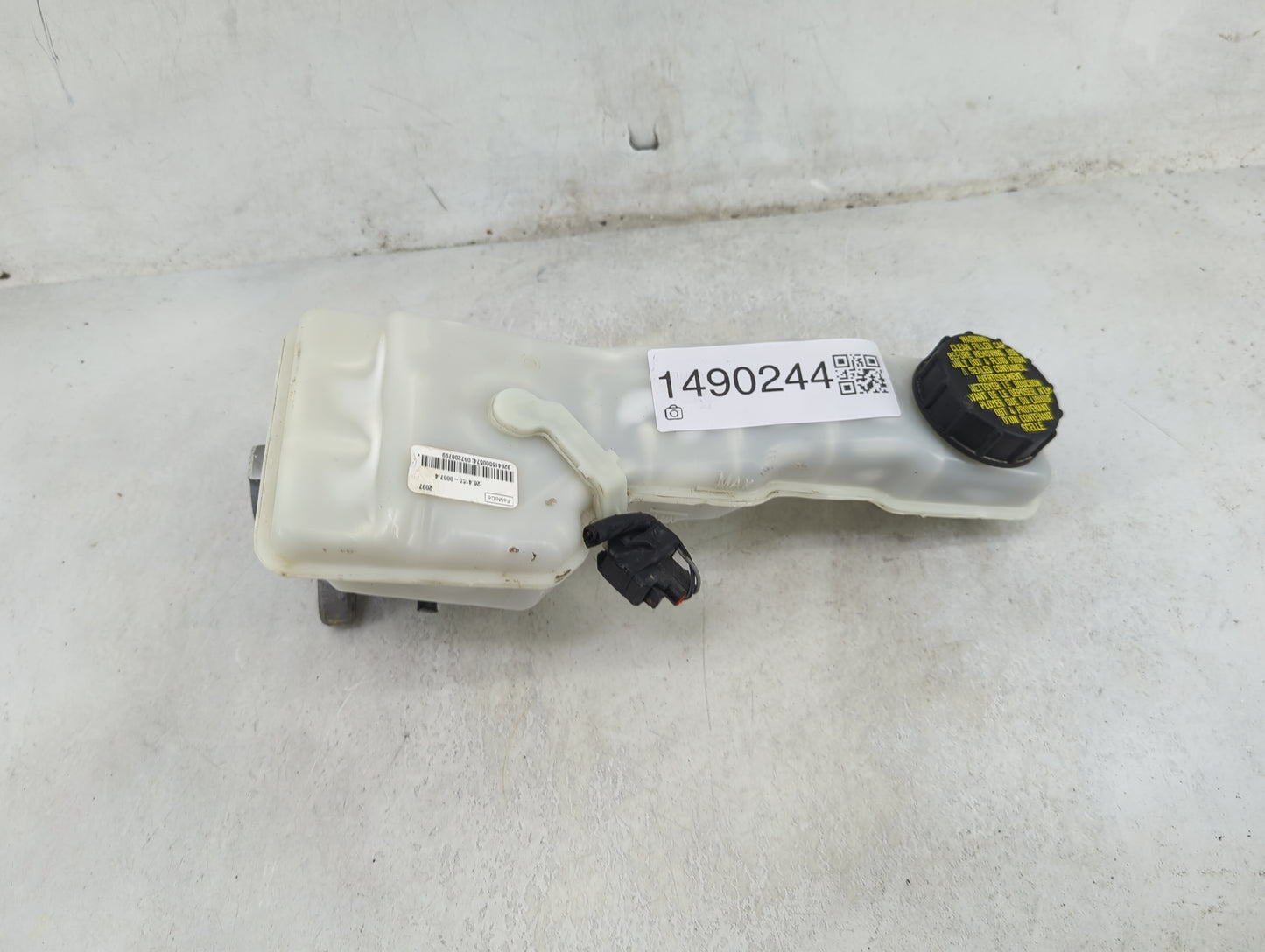 2012-2018 Ford Focus Brake Master Cylinder 1490244 - Oemusedautoparts1.com