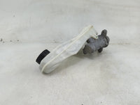 2012-2018 Ford Focus Brake Master Cylinder 1490244 - Oemusedautoparts1.com