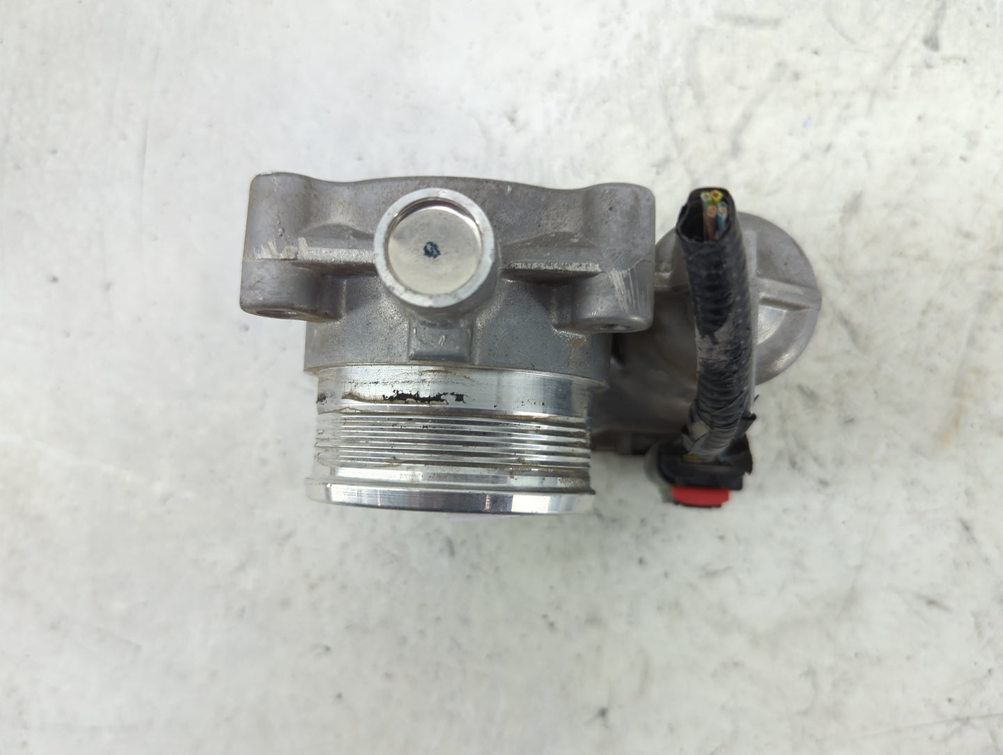 2014-2018 Ford Focus Throttle Body P/N:DS7E-9F991-BB 0280750576 Fits Fits 2014 2015 2016 2017 2018 2019 2020 2021 2022 OEM U