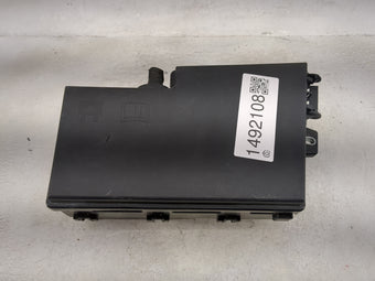 compare product 2017-2018 Ford Focus Fusebox Fuse Box Panel Relay Module P/N:AV6T-14A067-AD E02345500 Fits Fits 2017 2018 OEM Used Auto Parts