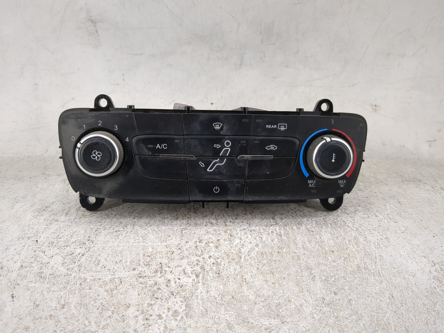 2015-2018 Ford Focus Climate Control Module Temperature AC/Heater Replacement P/N:F1ET-19980-JJ Fits Fits 2015 2016 2017 201