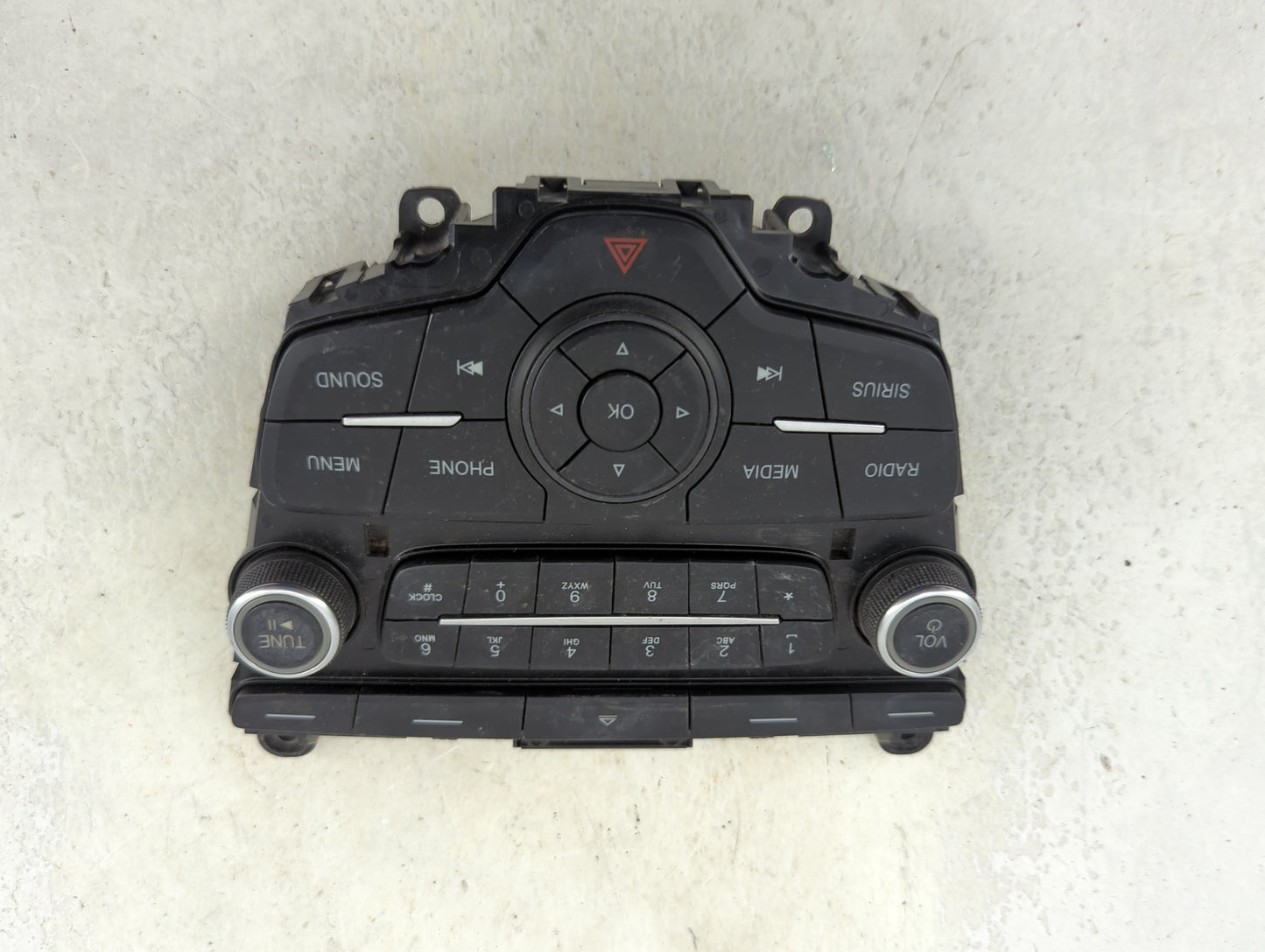 2015-2018 Ford Focus Radio Control Panel 1494357 - Oemusedautoparts1.com