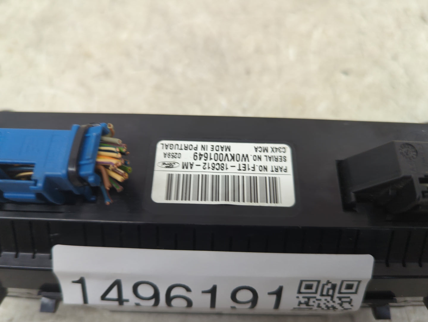 2015-2018 Ford Focus Climate Control Module Temperature AC/Heater Replacement P/N:F1ET-18C612-AM Fits Fits 2015 2016 2017 20