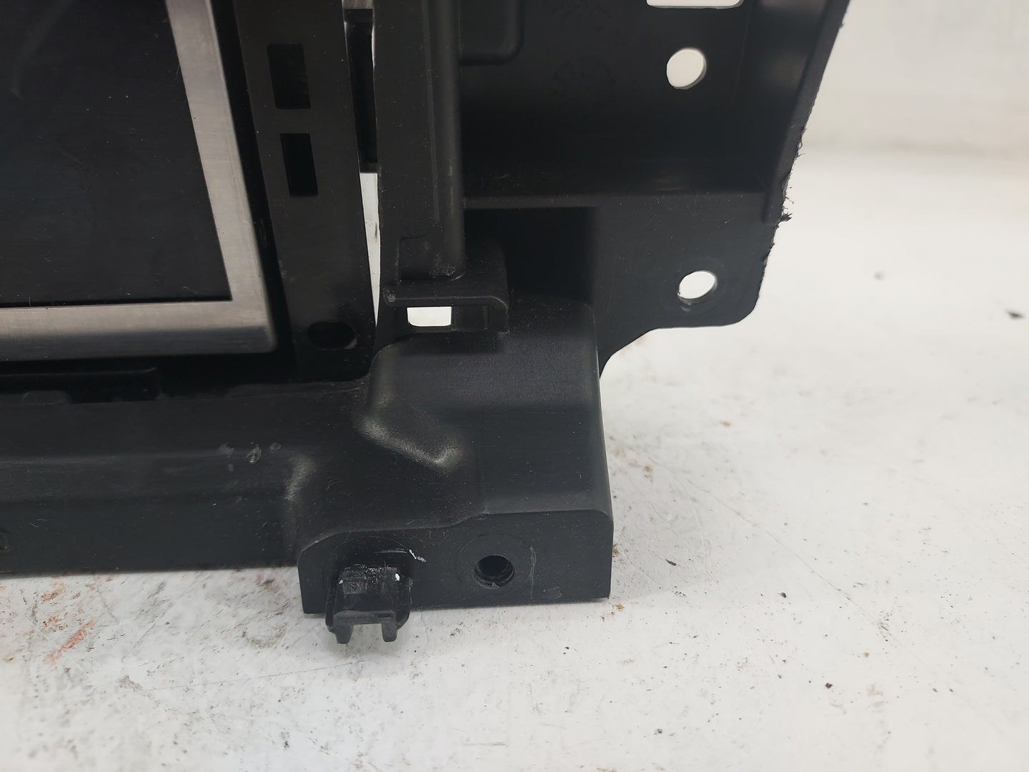 2015-2018 Ford Focus Information Display Screen 1496384 - Oemusedautoparts1.com