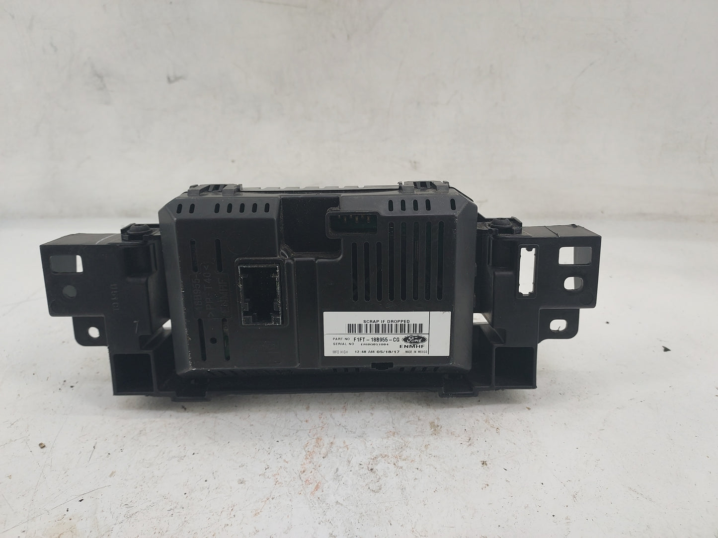 2015-2018 Ford Focus Information Display Screen 1496384 - Oemusedautoparts1.com