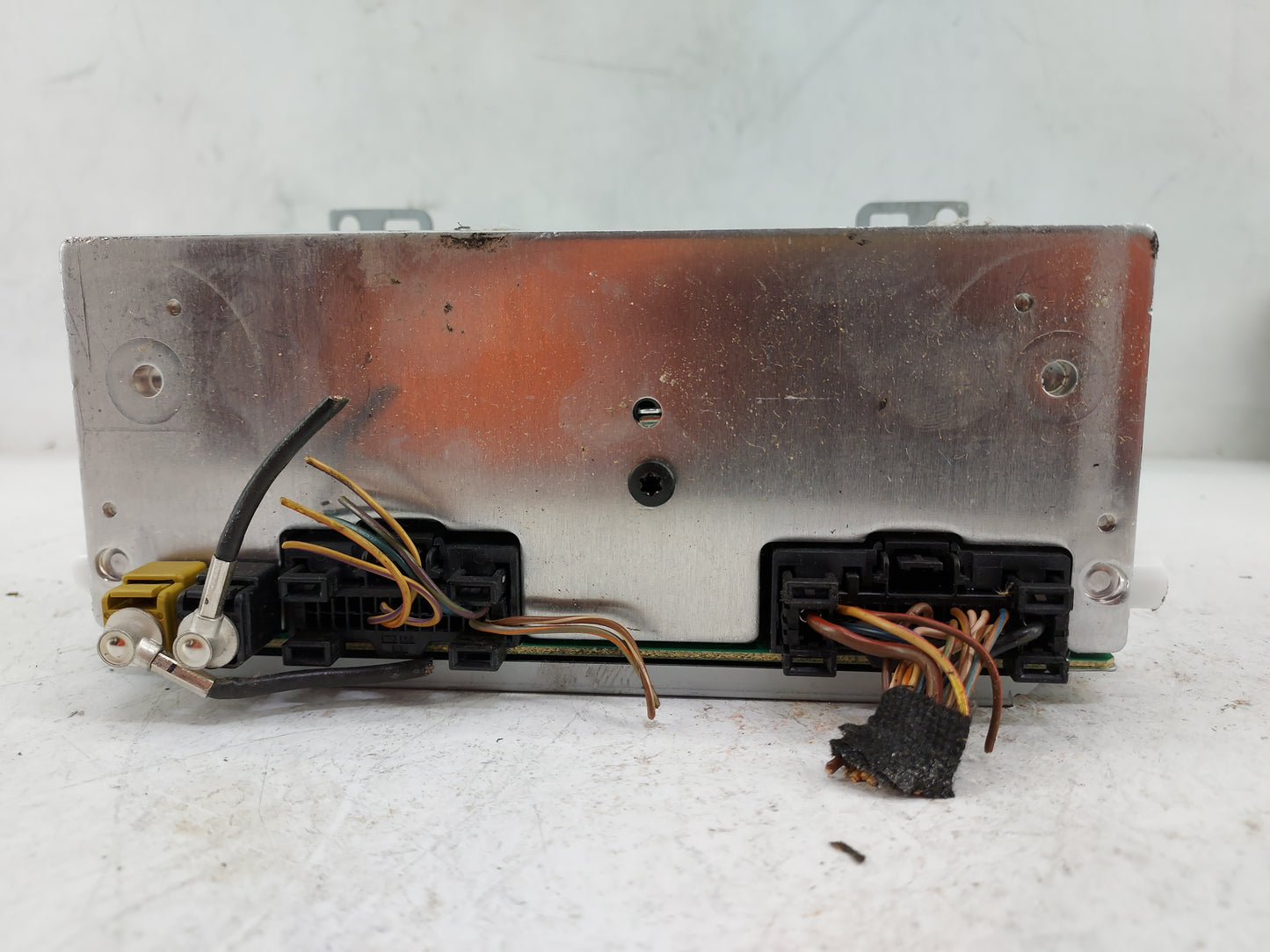 2016-2018 Ford Focus Radio AM FM Cd Player Receiver Replacement P/N:FM5T-19C107-KH Fits Fits 2016 2017 2018 OEM Used Auto Pa