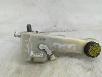 2012-2018 Ford Focus Brake Master Cylinder 1496647 - Oemusedautoparts1.com