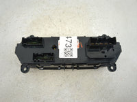 2015-2018 Ford Focus Climate Control Module Temperature AC/Heater Replacement P/N:F1ET-19980-JJ F1ET 18549 Fits OEM Used Aut