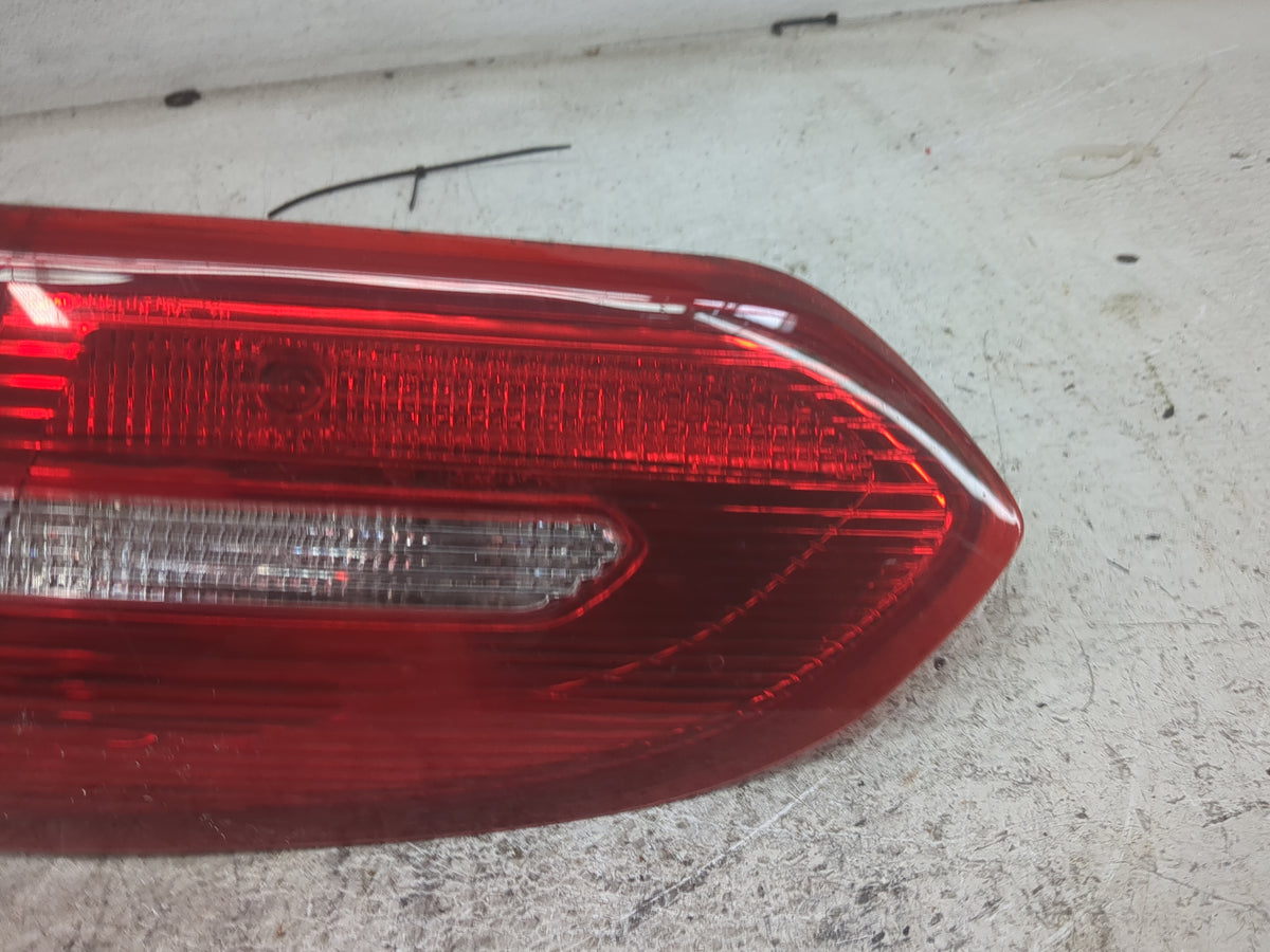 2015-2018 Ford Focus Passenger Right Side Deck Lid Mounted Tail Light 1501721 - Oemusedautoparts1.com