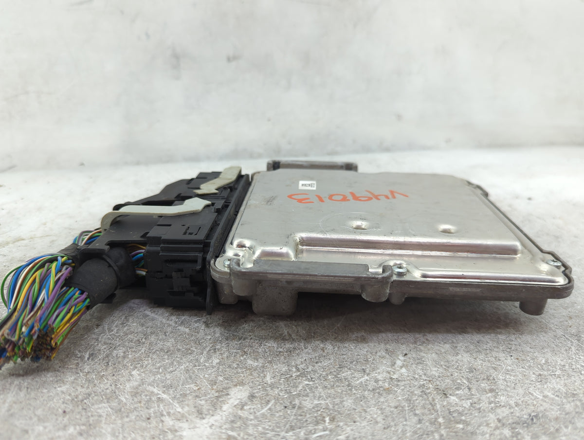 2016-2018 Ford Focus PCM Engine Control Computer ECU ECM PCU OEM P/N:GV6A-12A650-PA FV6A-12B684-CA Fits Fits 2016 2017 2018 